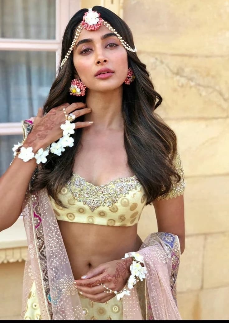 POOJA HEGDE,KNOWN AS POO, WAS EVERYTHING LOUD,RICH, AND CAREFREE,WHILE I, ANI, W thumbnail