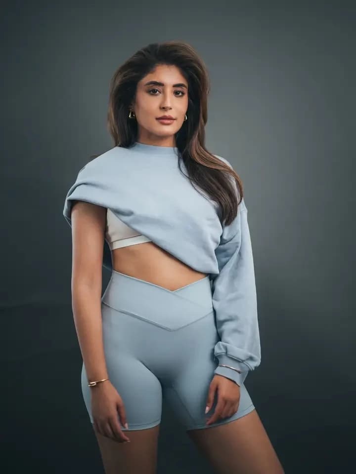KRITIKA KAMRA WAS A FAMOUS TELEVISION AND FILM ACTRESS thumbnail