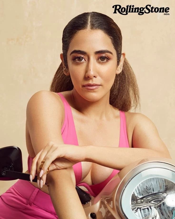 JONITA GANDHI CELEBRATEDI SINGER thumbnail