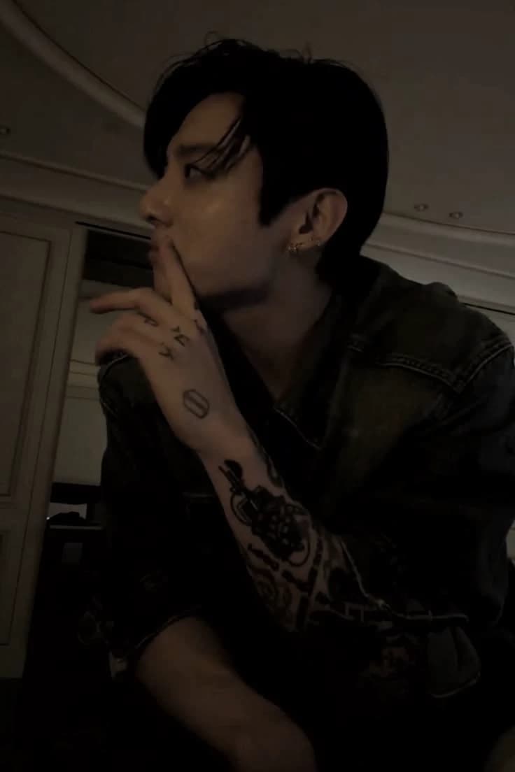 Jeon Jungkook thumbnail