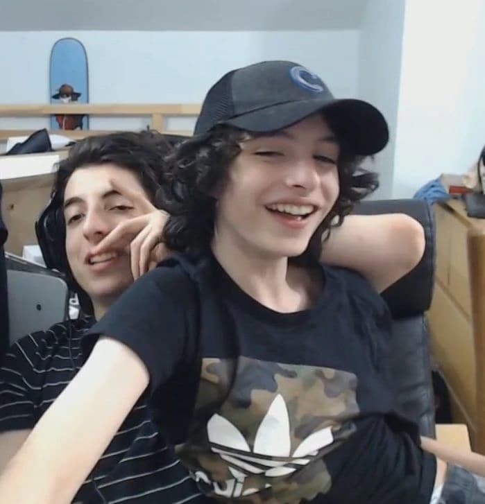 Finn Wolfhard 💖💖💖 thumbnail