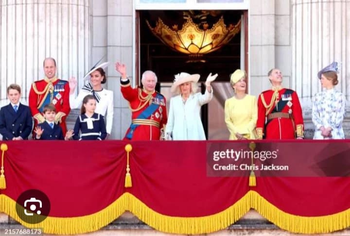 la familia real británica  thumbnail