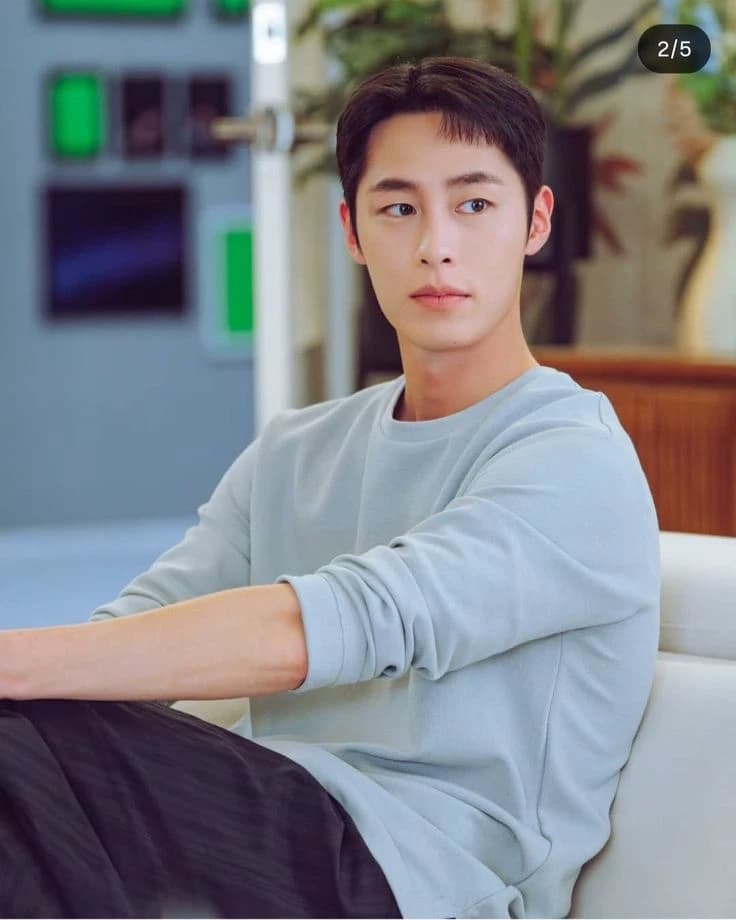 Lee Jae wook  thumbnail