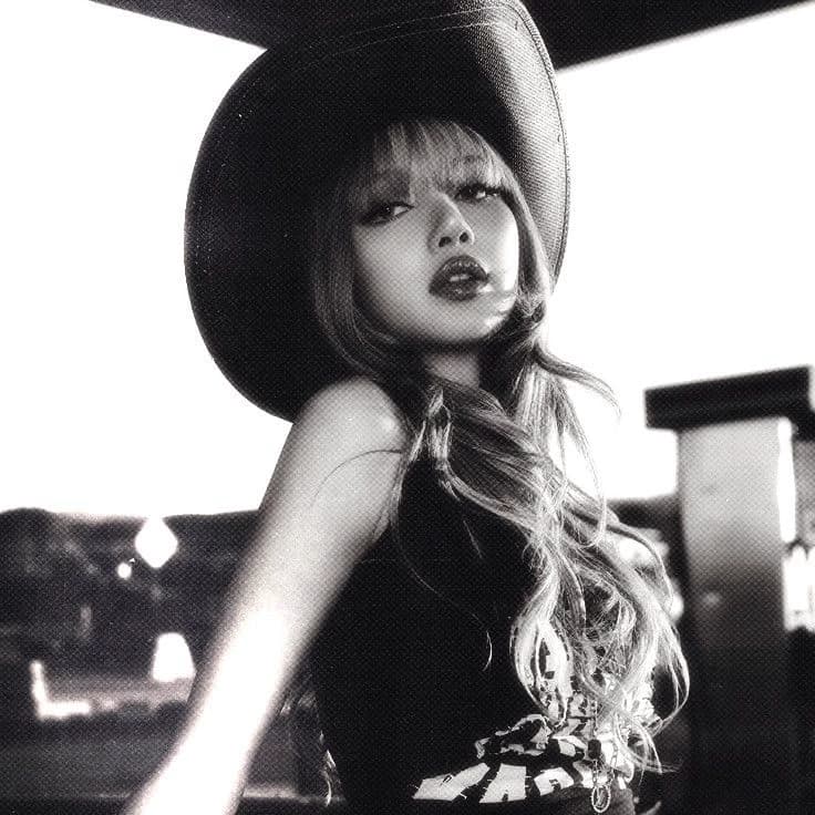 Lalisa-sua ex thumbnail
