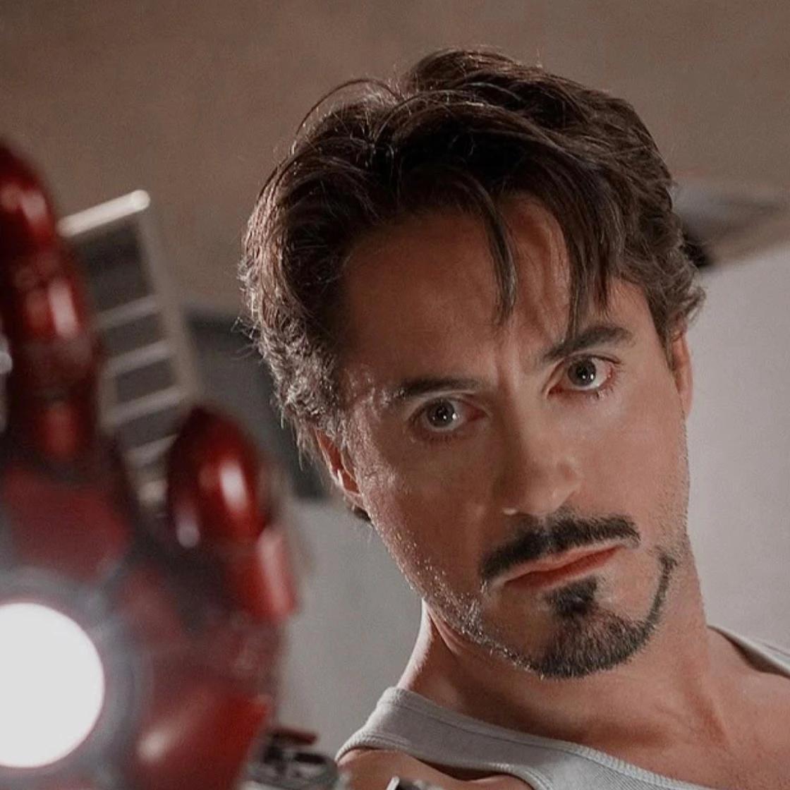 Tony Stark thumbnail