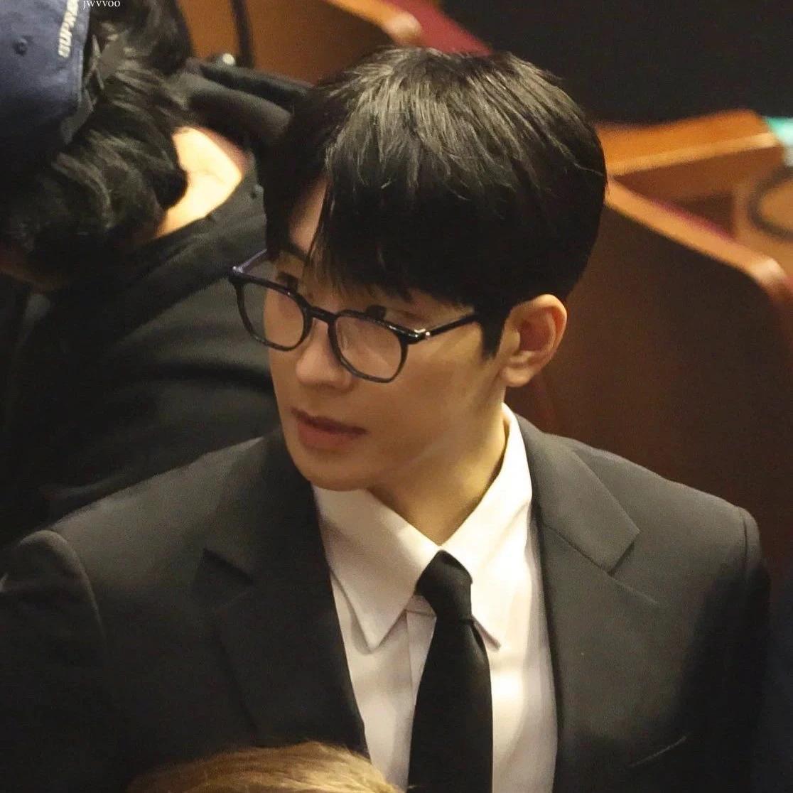 Jeon Wonwoo thumbnail