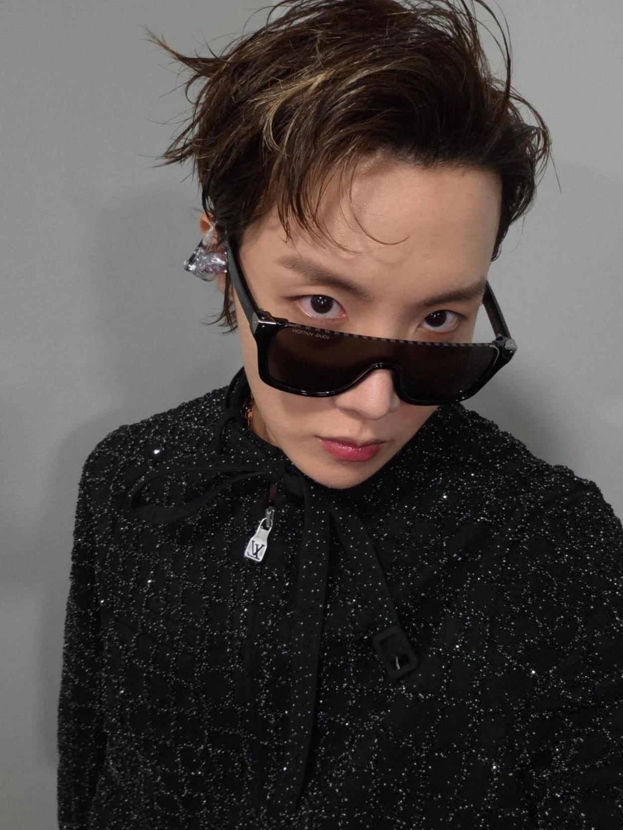 JUNG HOSEOK thumbnail