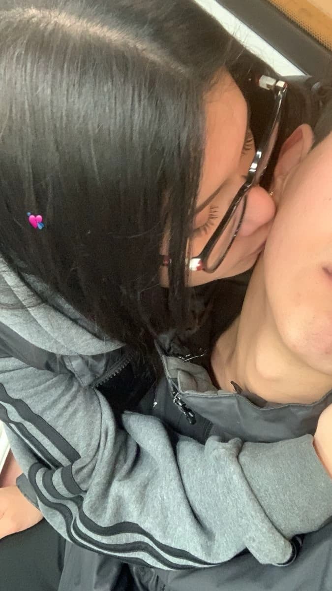 𝖬𝖾𝗅𝗈𝖽𝗒 thumbnail
