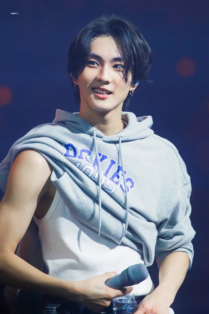 Yang Jungwon  thumbnail