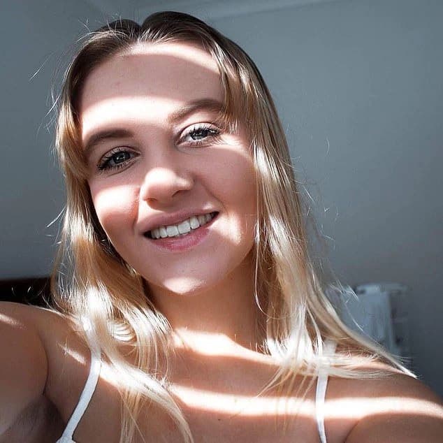 ava thumbnail