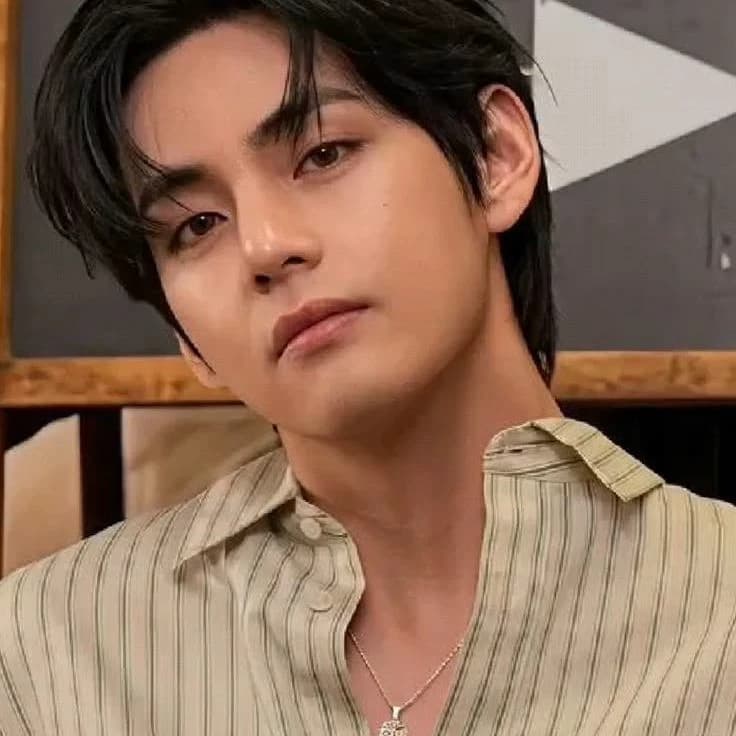 Kim Taehyung thumbnail