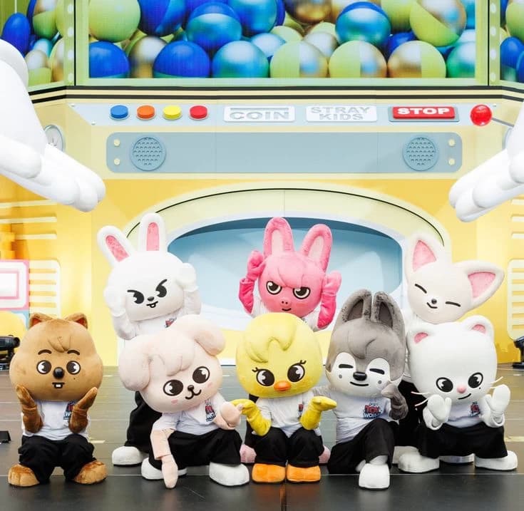 Chan’s Wolf, Leebit, Dwaekki, Jiniret, Han Quokka, Bbokari, PuppyM, Foxl.Ny thumbnail