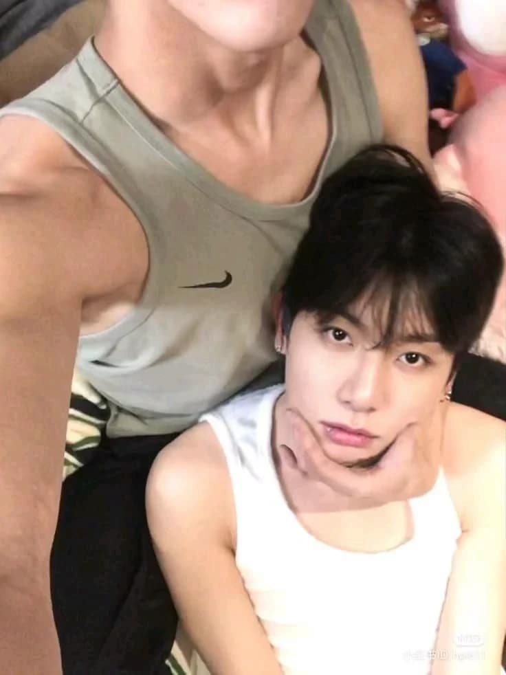 Jungkook omega thumbnail