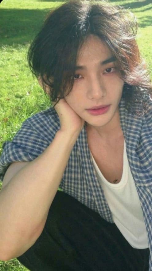 hwang hyunjin your ex-boyfriend thumbnail