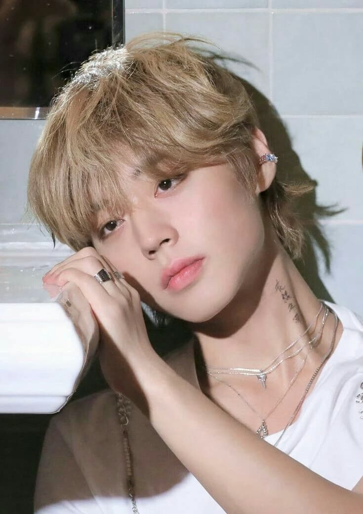 Park jihoon  thumbnail