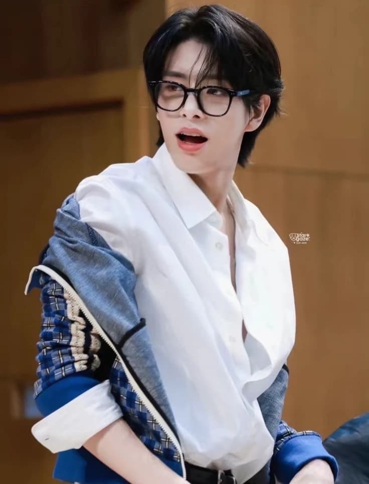 sim jaeyun - sim jake thumbnail