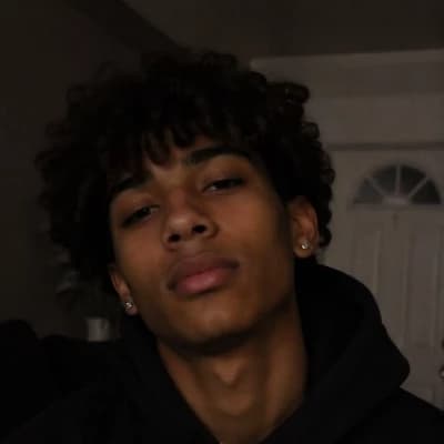Alex Thorne thumbnail