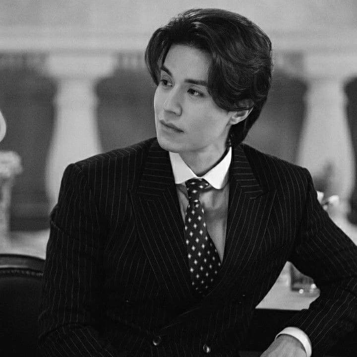 Lee Dong Wook thumbnail