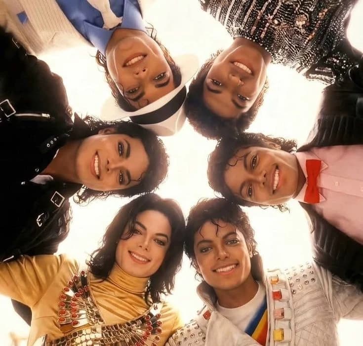 ¿¡Seis Michaels!?/ Bad, Thriller, Billie jean. Remember The Time, etc... thumbnail