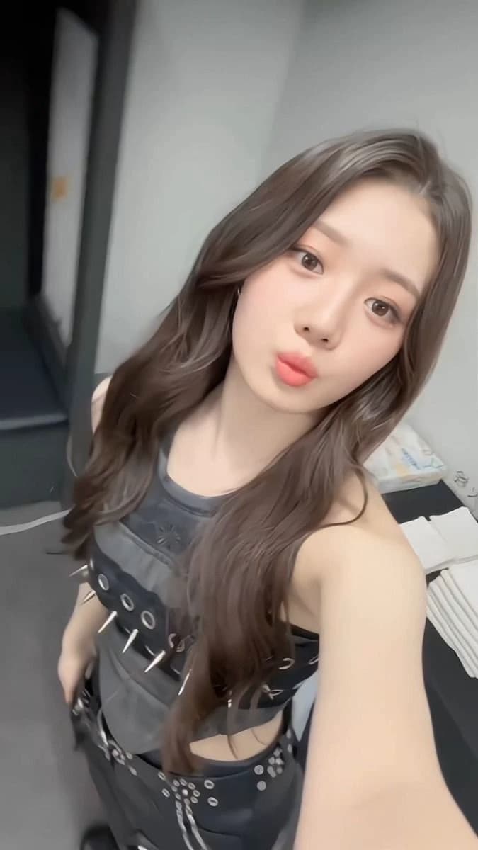 BabyMonster thumbnail