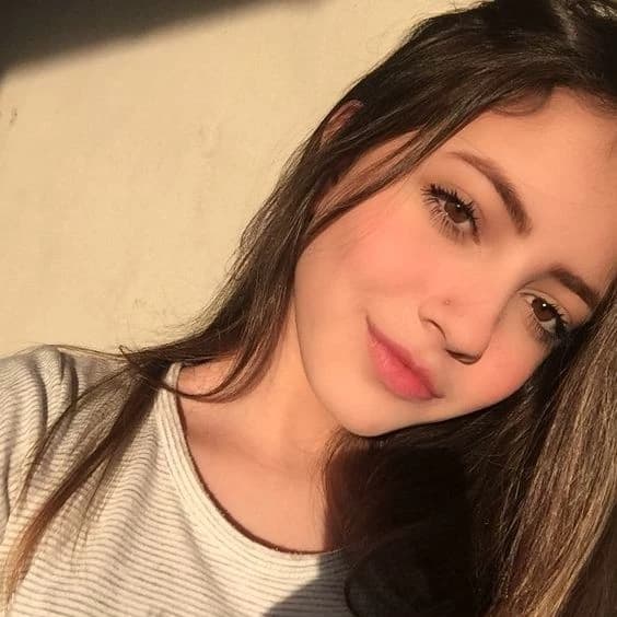 Lara thumbnail