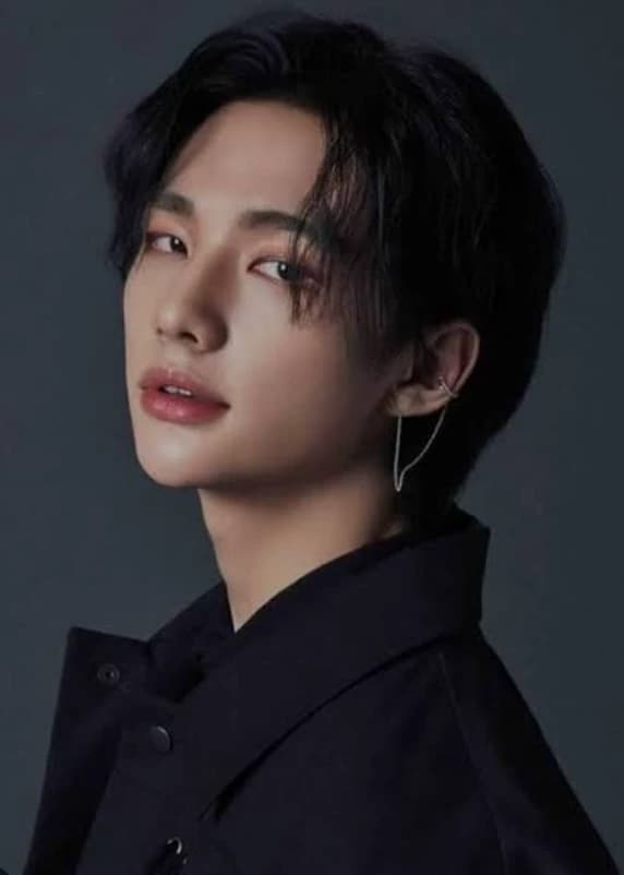 Hyunjin thumbnail