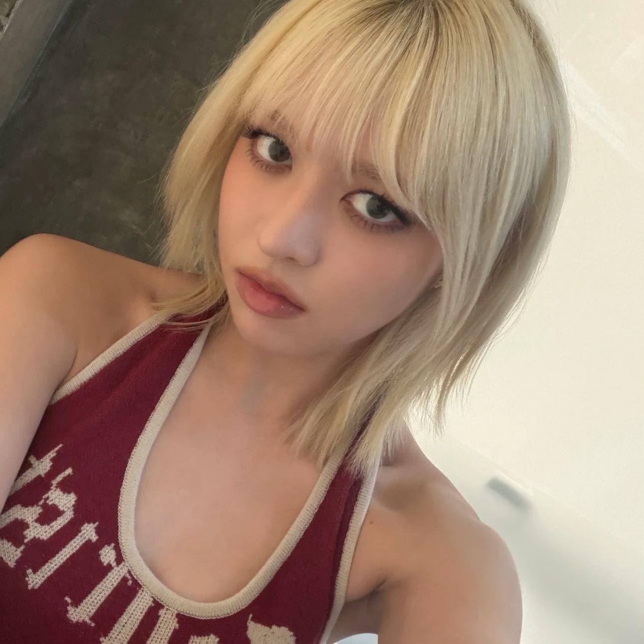 Lily Morrow / wlw thumbnail