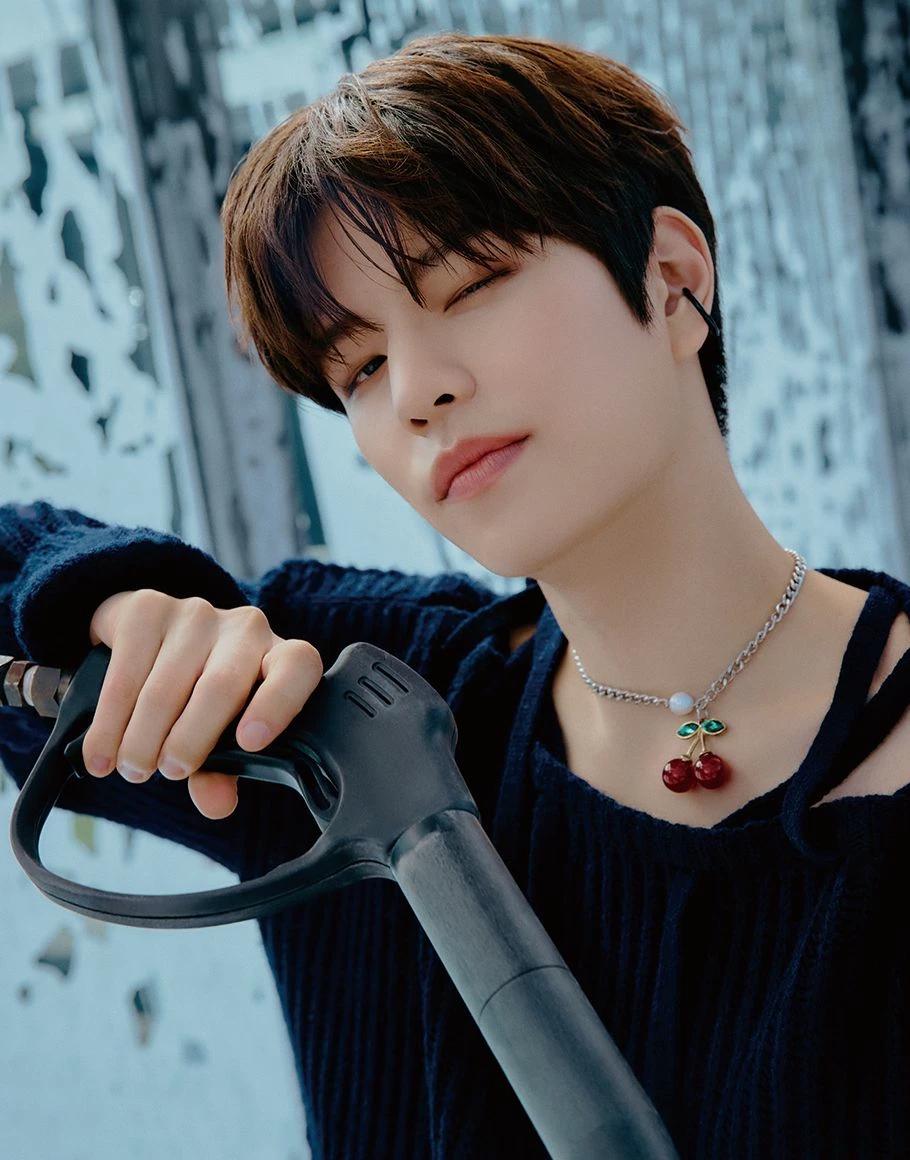 Kim Seungmin thumbnail