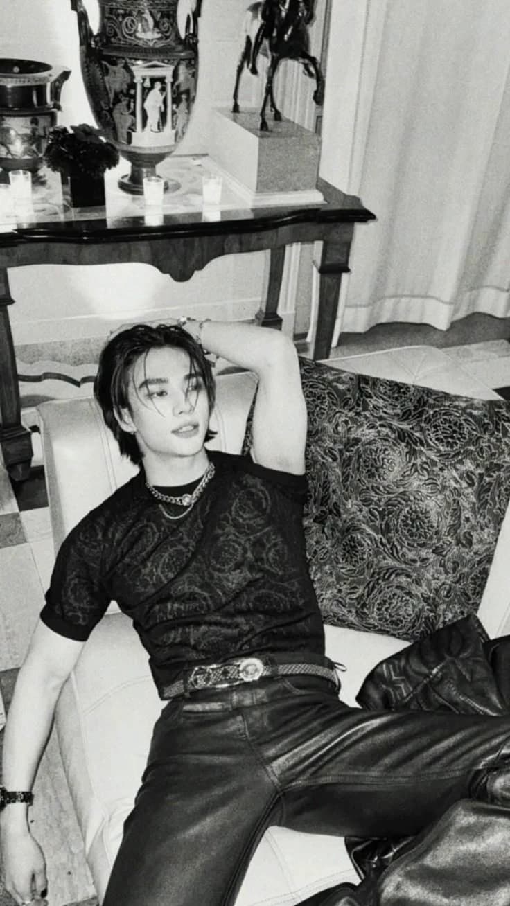 Hyunjin thumbnail