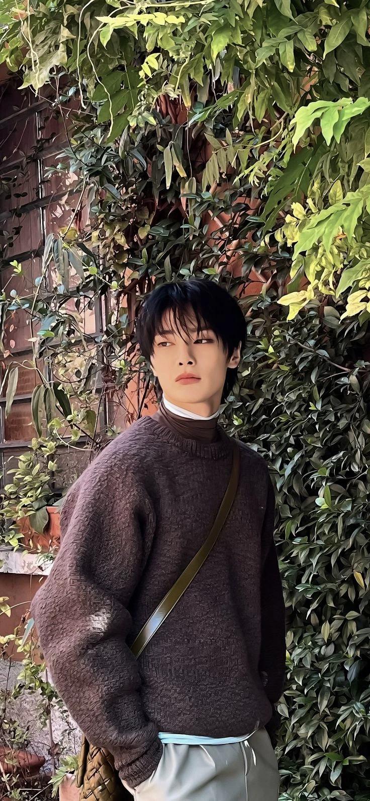 Jeongin thumbnail
