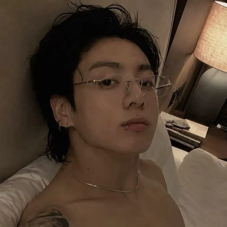 Waiting for You - Jeon Jungkook thumbnail