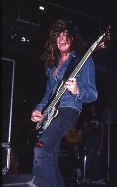 Cliff Burton tries to flirt with you? 💓 thumbnail