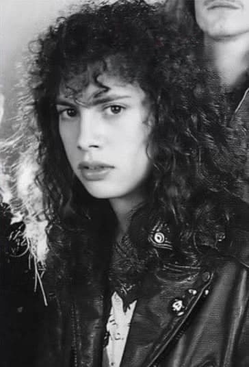 Kirk Hammett vampiro ♥️🩸 thumbnail