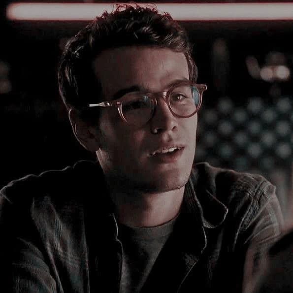 Simon Lewis thumbnail