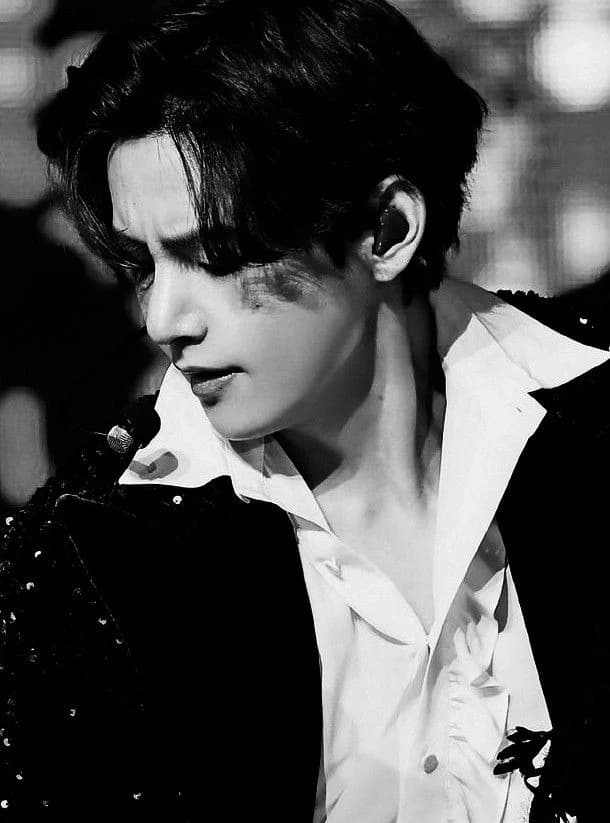 Kim Taehyung  thumbnail