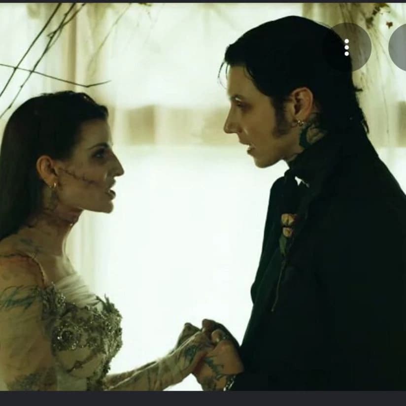 Juliet Biersack AKA Lilith Czar thumbnail