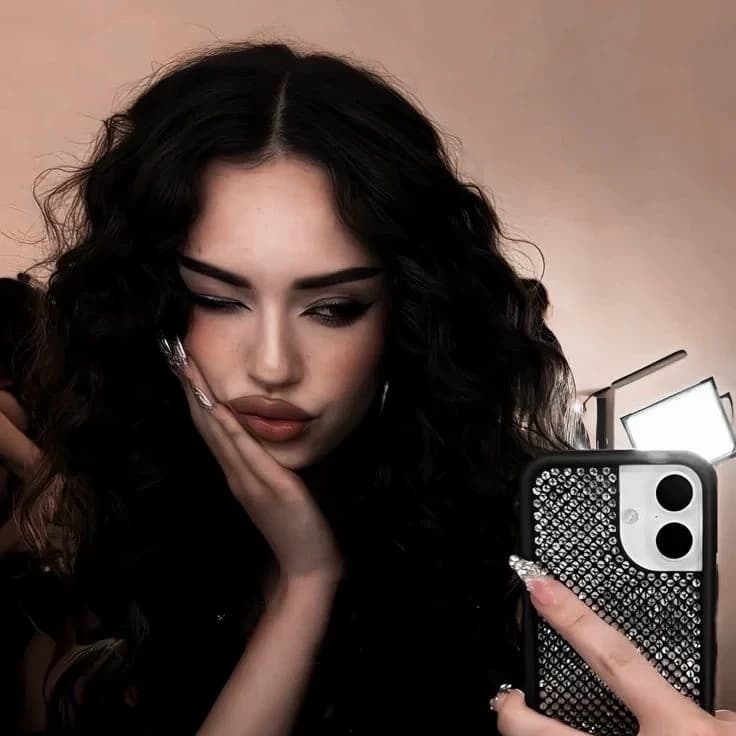 Daniela thumbnail