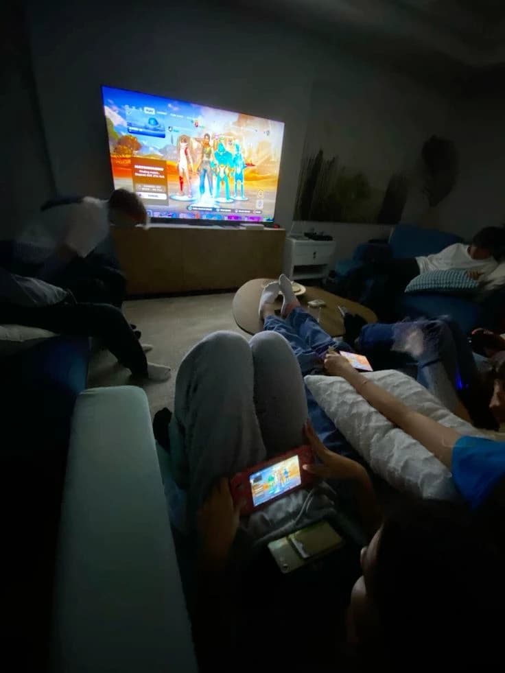 Matthew,Renzo,Julian,Kaelen,Thomas thumbnail