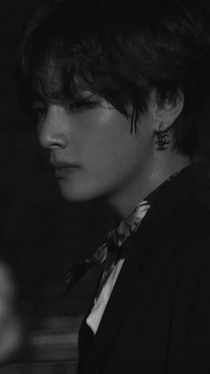 Kim Taehyung. thumbnail