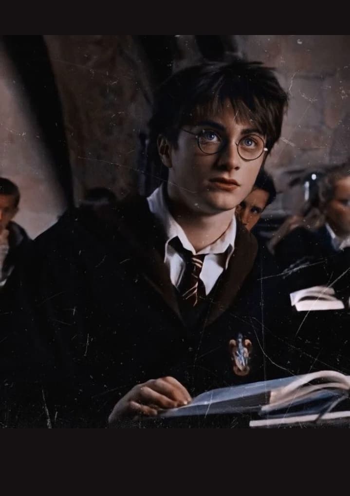 Harry Potter ⚡✨🪄🤍🔮 thumbnail