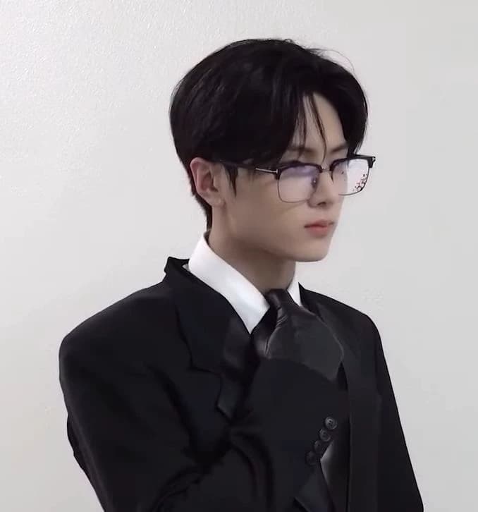 Park Jongseong - Jay thumbnail