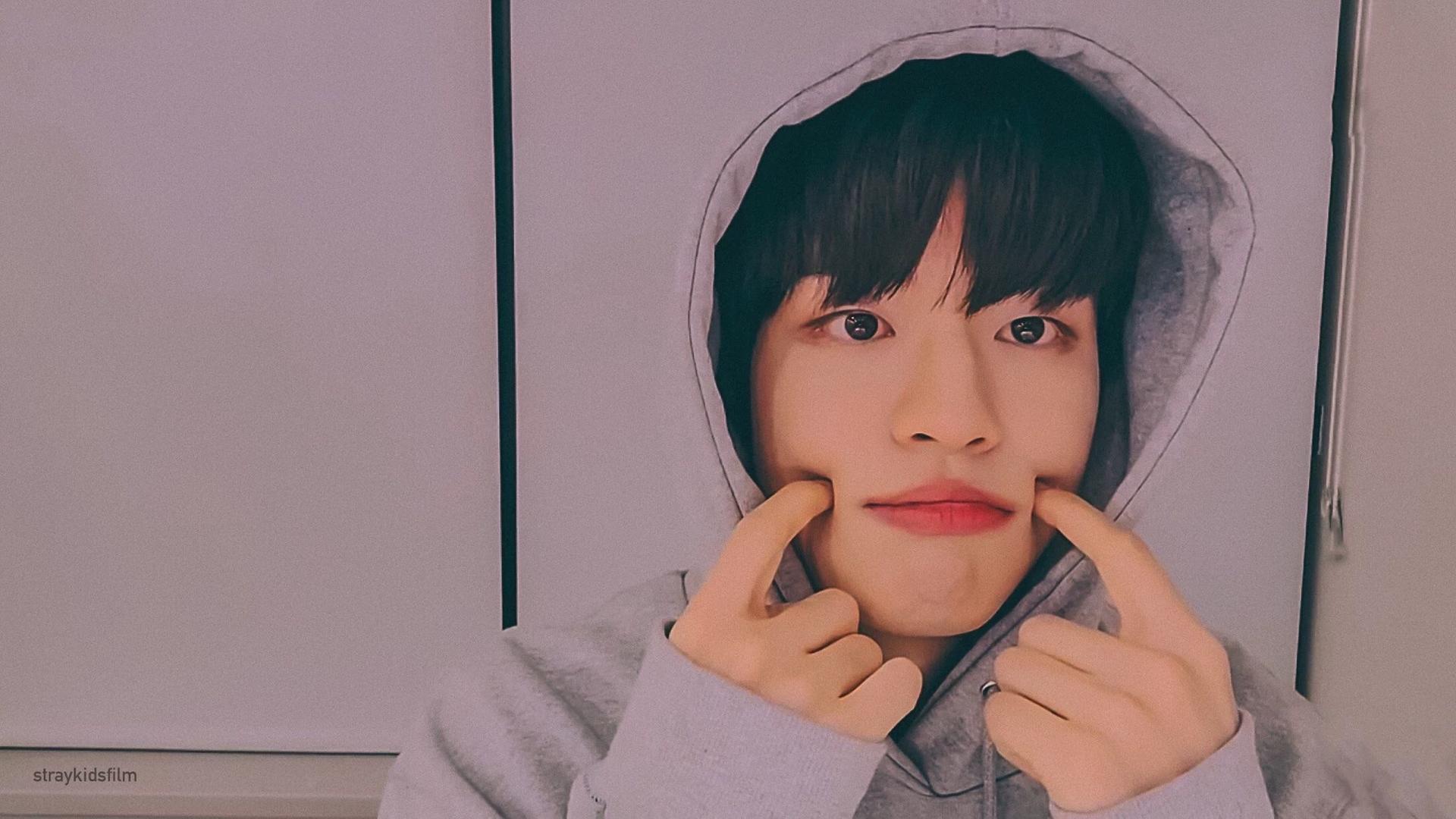 Seungmin 🐶 [Infantilismo🍼} thumbnail