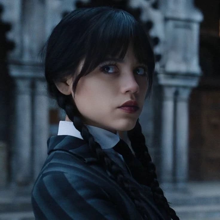 Wednesday Addams ~ W thumbnail