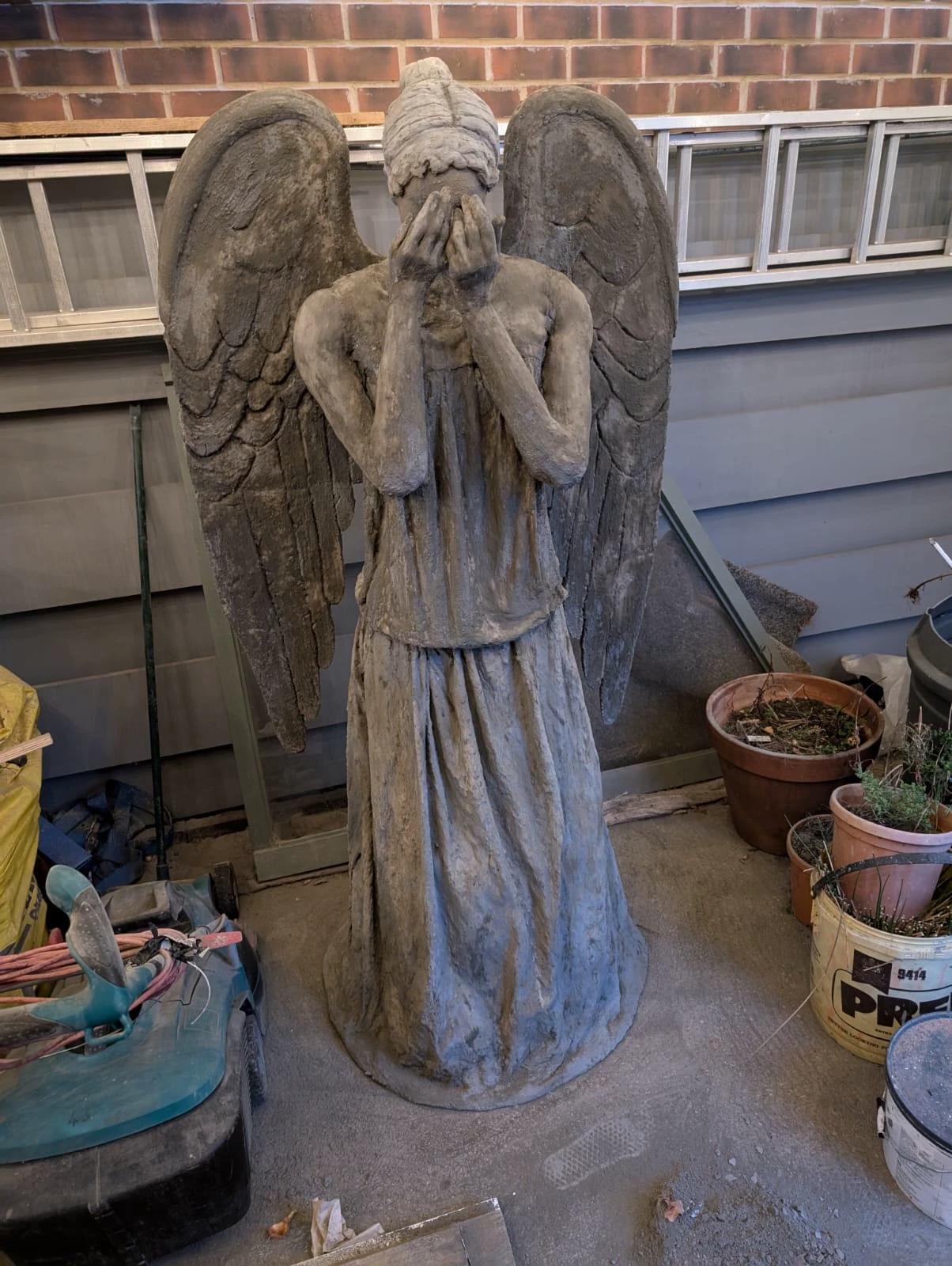 weeping angel thumbnail