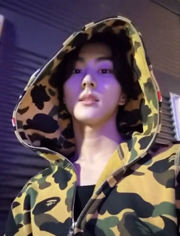 Jungwon  thumbnail