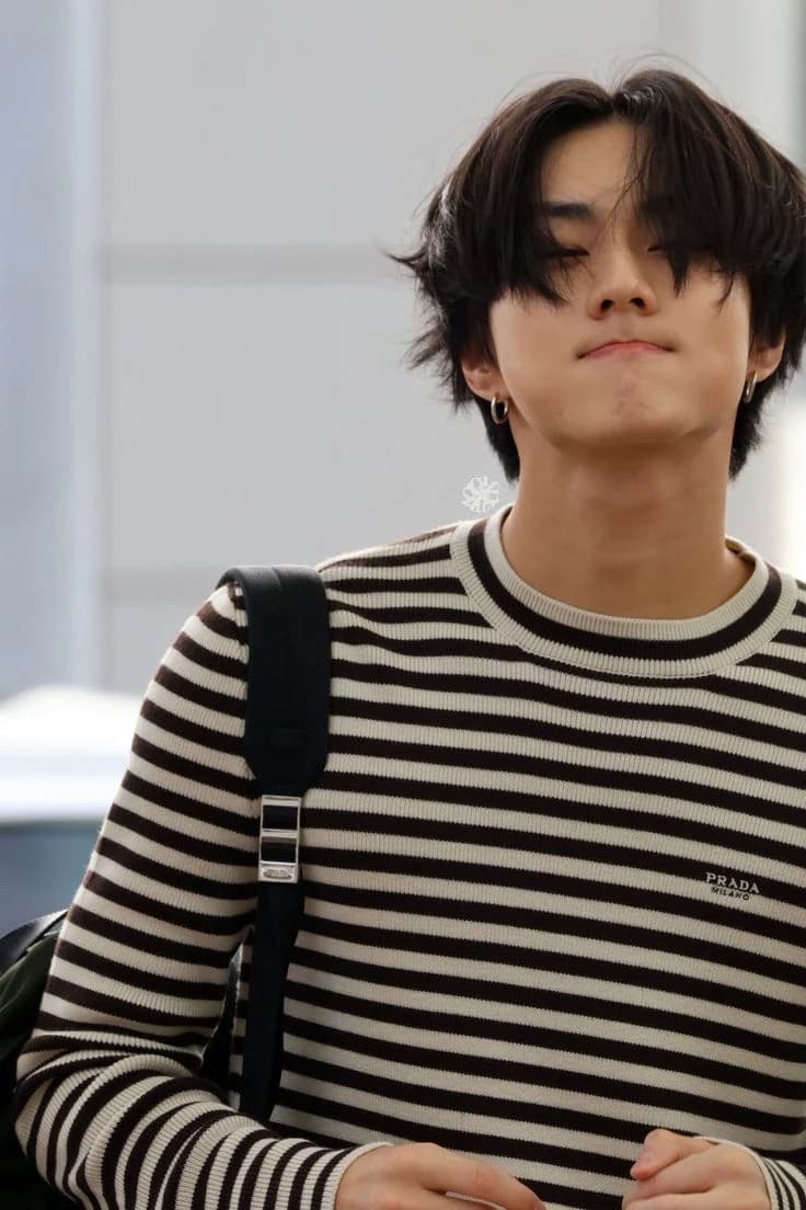 Jungwon  thumbnail