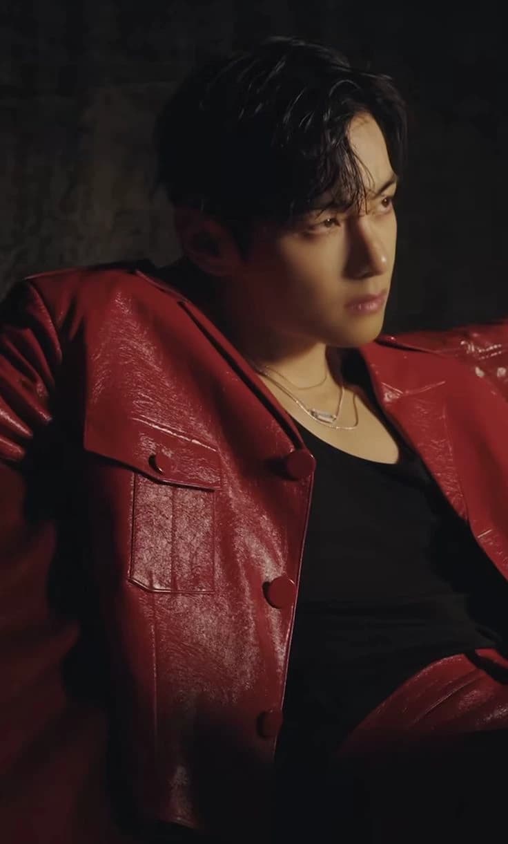 Kim Taehyung thumbnail