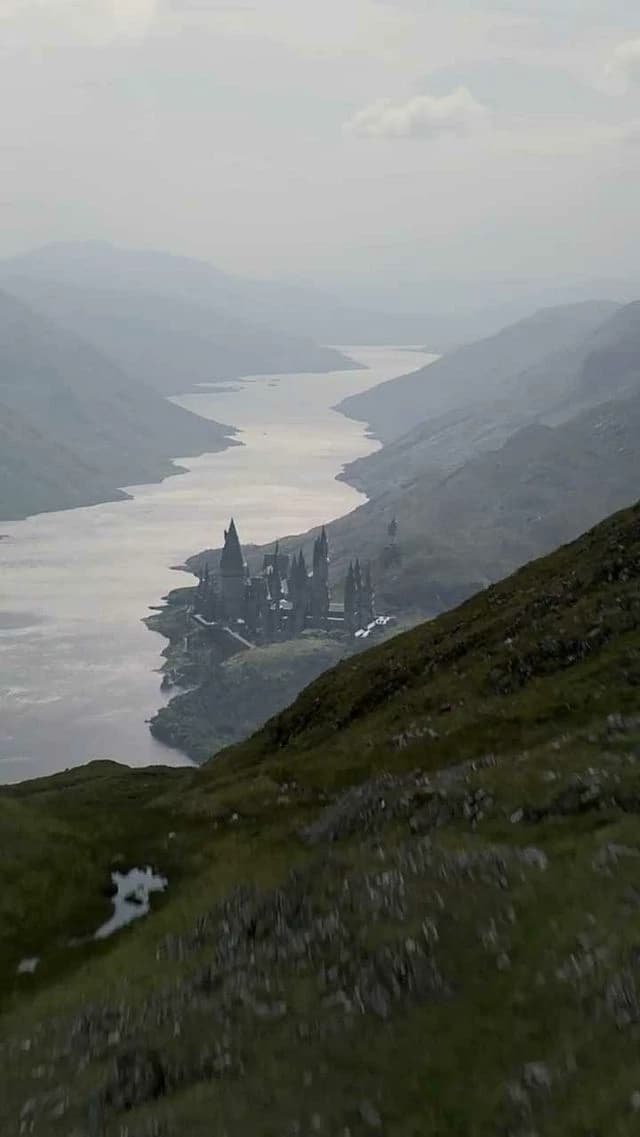 Hogwarts thumbnail