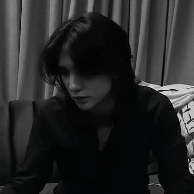 hyunjin thumbnail