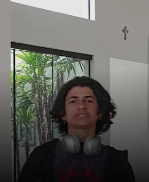 Gabinha thumbnail
